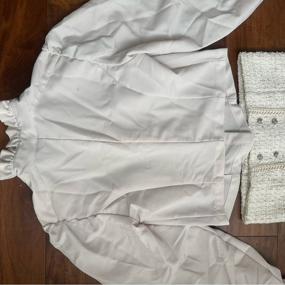 Elegant Cream Blouse and Skirt Set - Picture 4 of 7